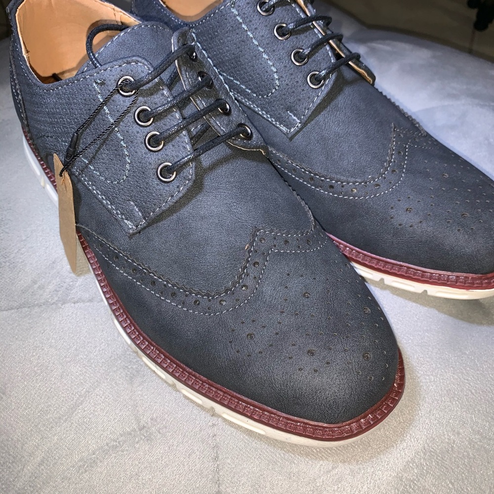 SOLD- NEW Vandré Men’s Shoes